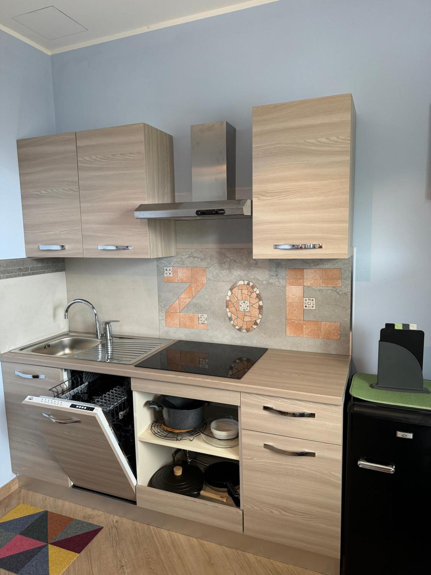 Villa Zoe - Suite Con Sauna Margone  外观 照片
